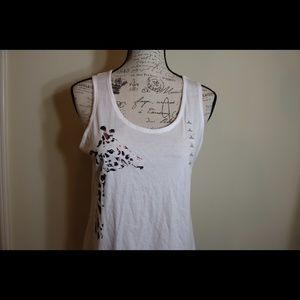 New with tags Ambrielle giraffe print tank top